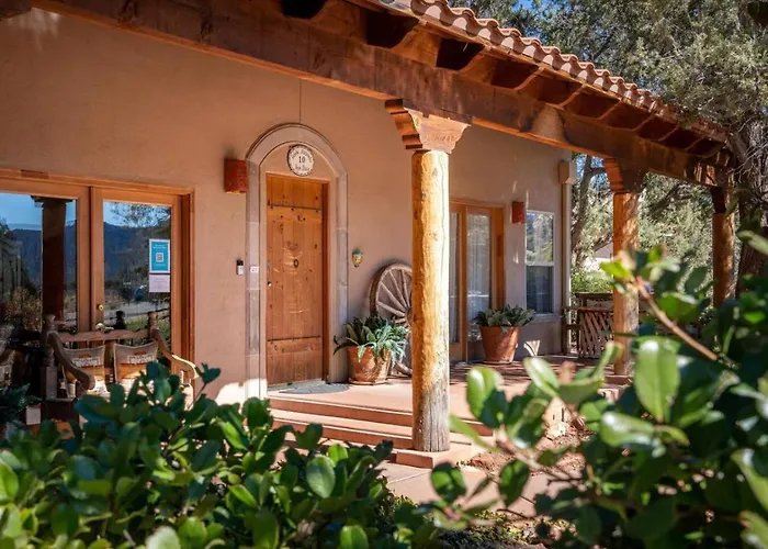 Hotel Vaquero Shared Hot Tub And Breakfast Included *