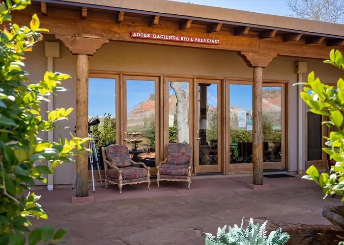 Vaquero Shared Hot Tub And Breakfast Included Hotel Sedona