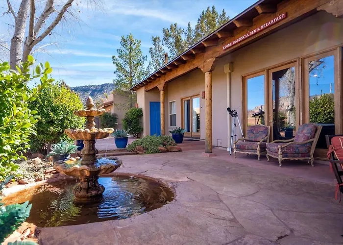 Vaquero Shared Hot Tub And Breakfast Included Hotel *